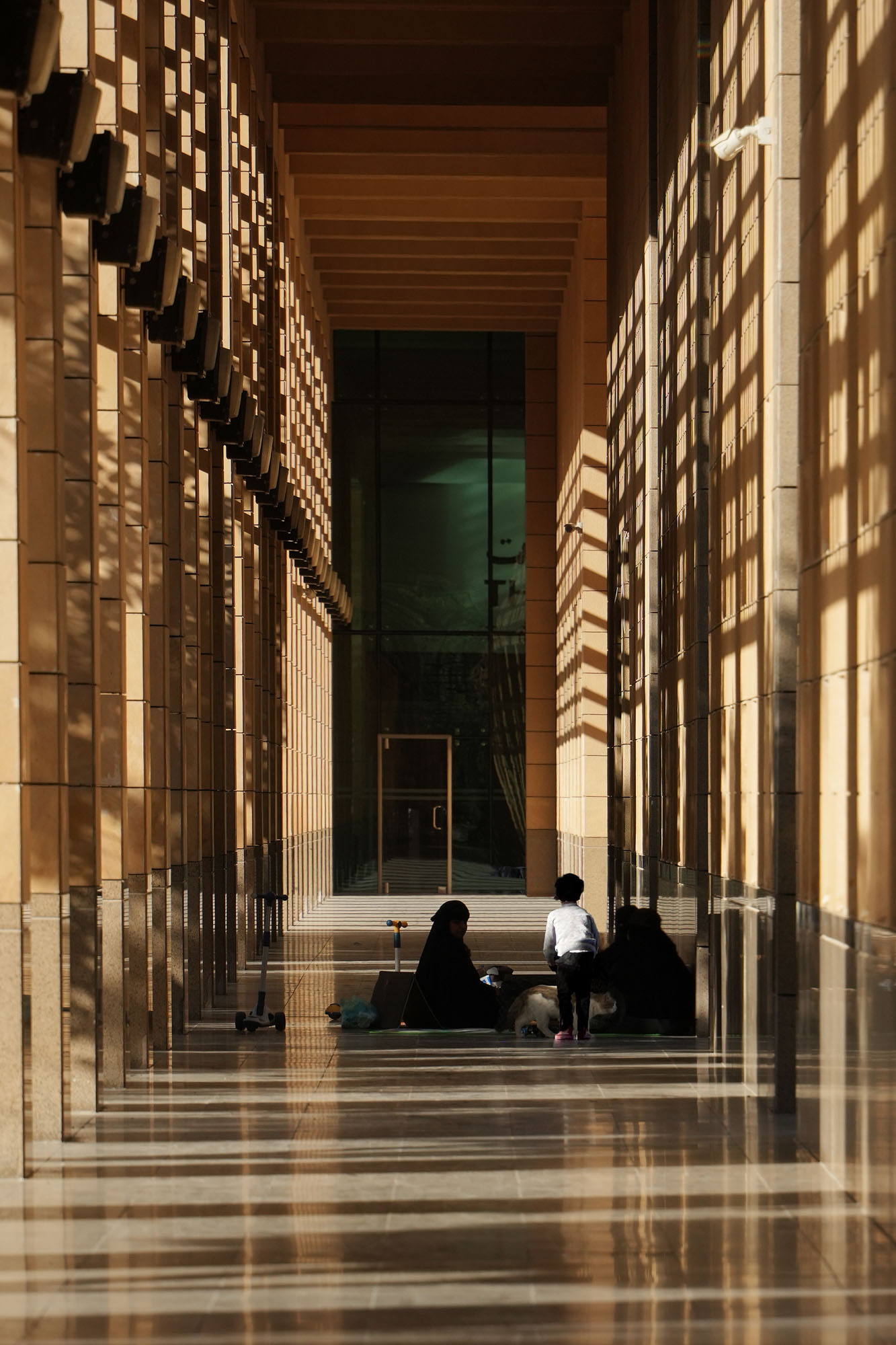 bill-hocker-national-museum-corridor-riydah-saudi-arabia-2024