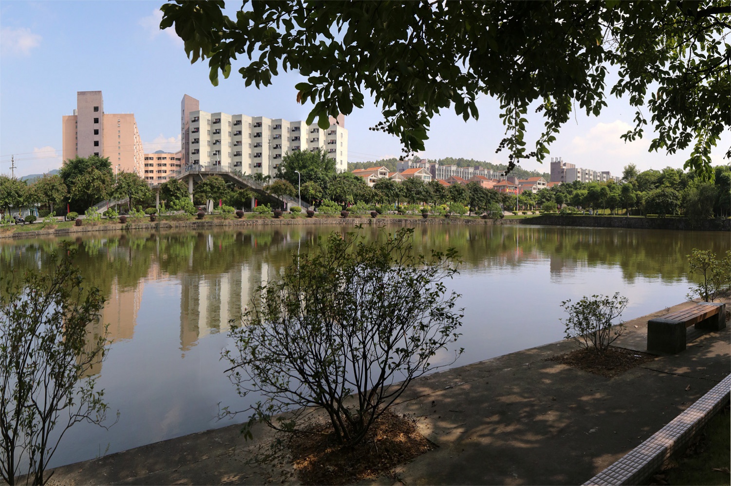 bill-hocker-dormitories-peizheng-college-guangzhou-china-2017
