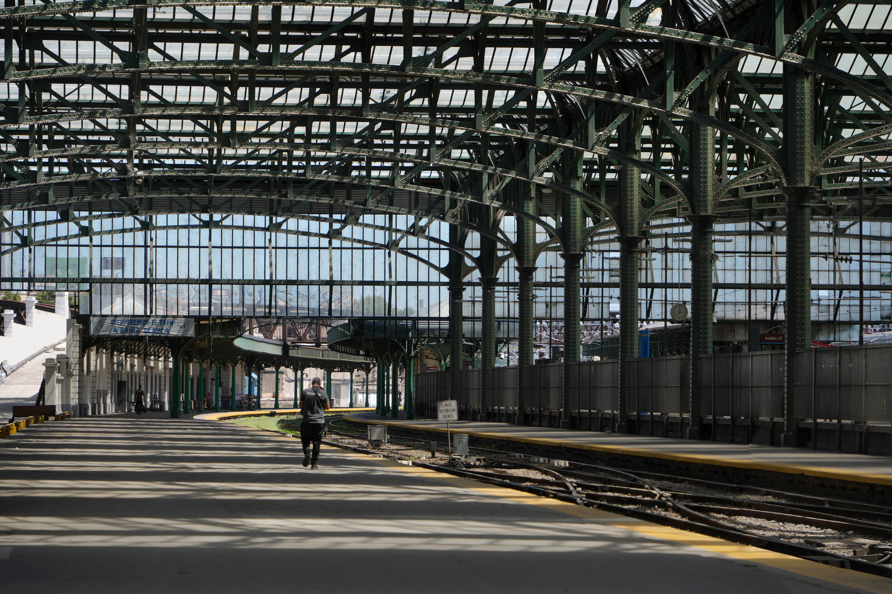 bill-hocker-plaza-constitución-train-station-buenos-aires-argentina-2025