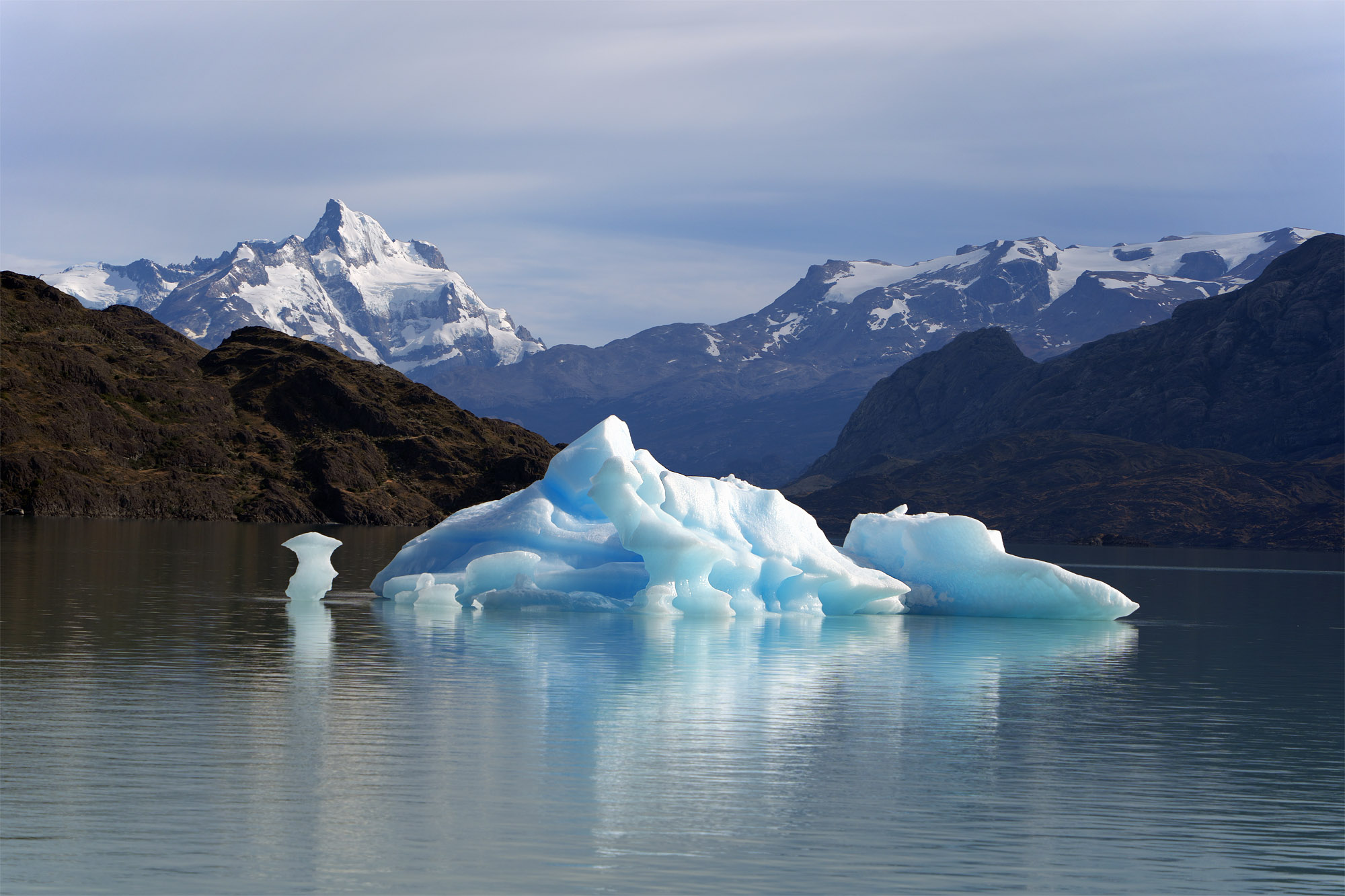 bill-hocker-iceberg-upsalla-glacier-los-glaciers-nationalpark-patagonia-argentina-2025