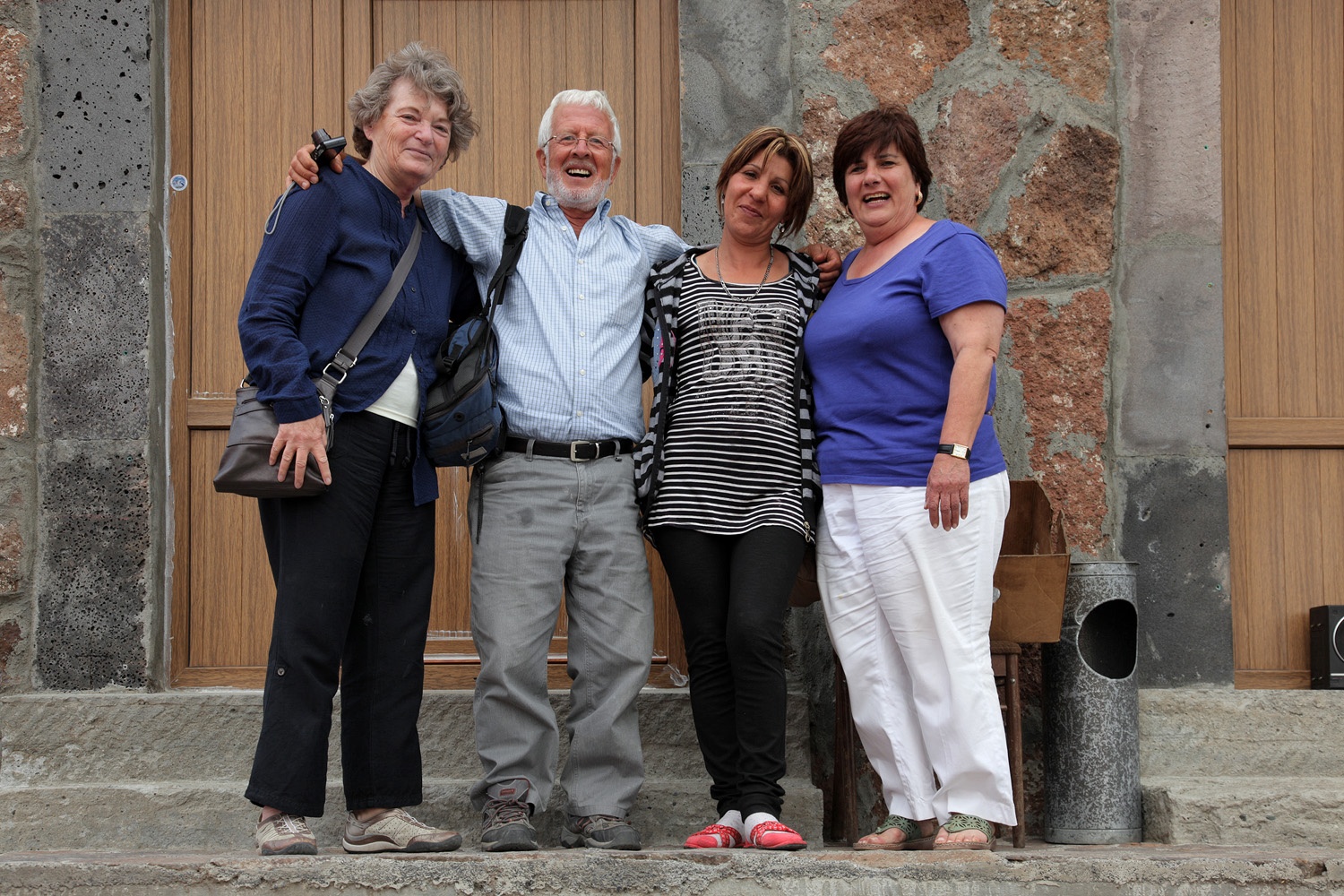 bill-hocker-molly-joseph-anna-mimi-mt-aragats-armenia-2013
