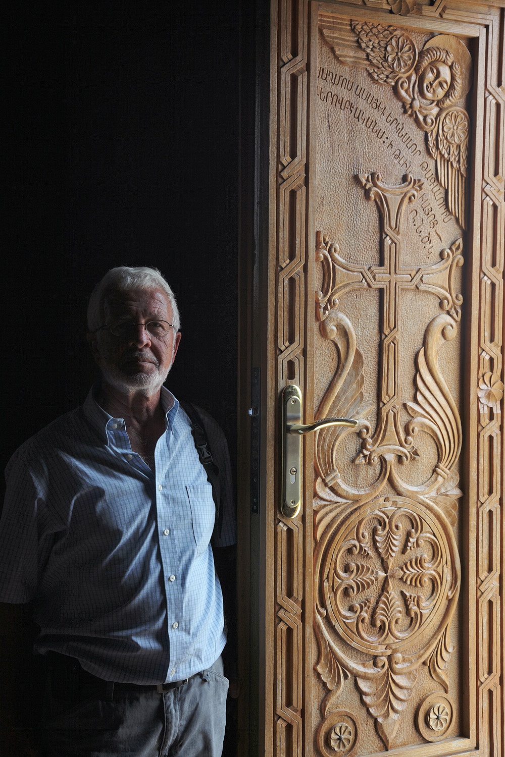 bill-hocker-saghmosavank-church-armenia-2013