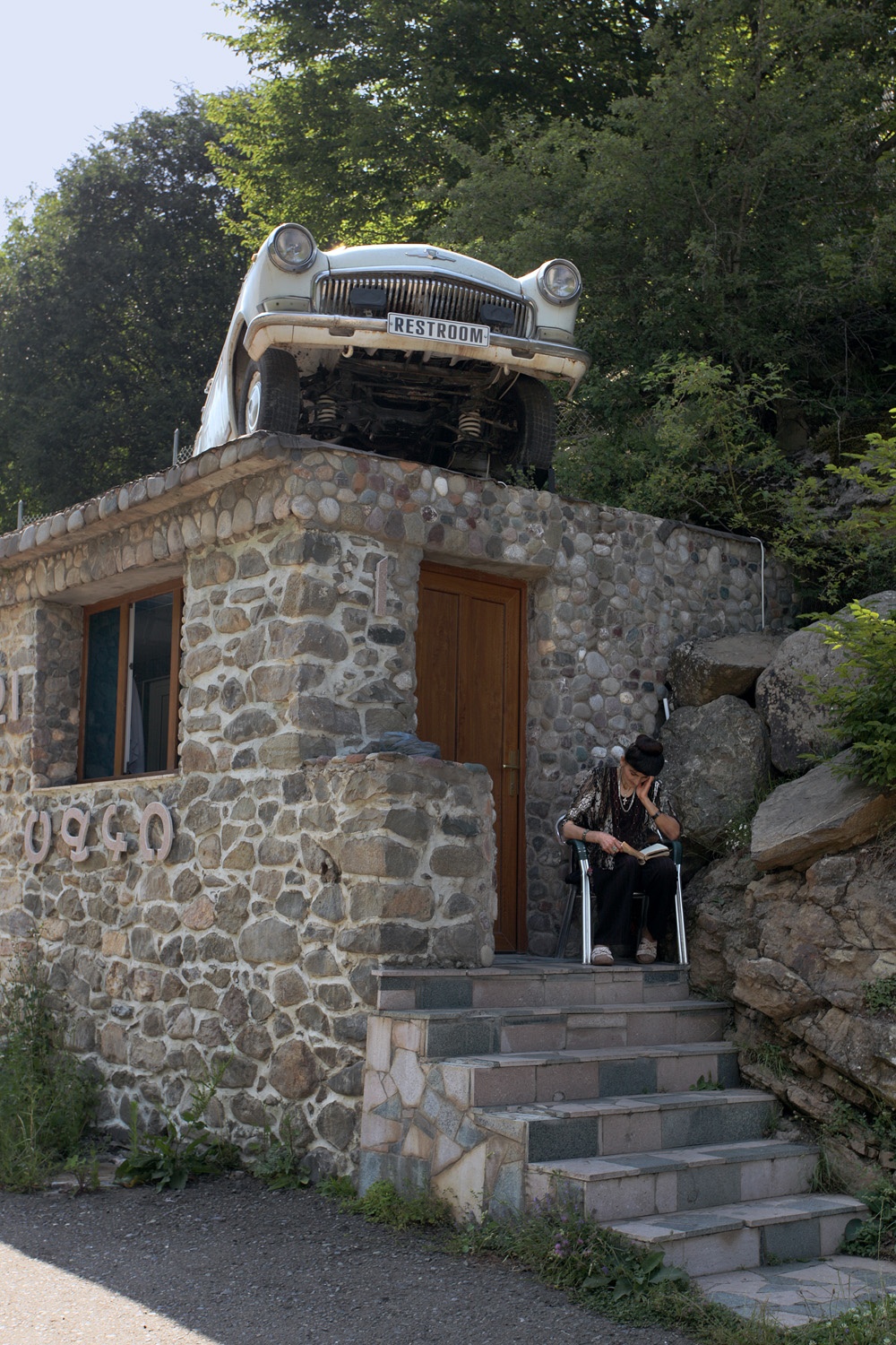 bill-hocker-near-vank-nagorno-karabakh-2013