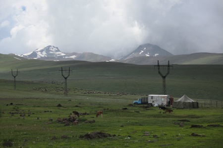 Yezdi Shepherds
Mt . Aragats, Armenia