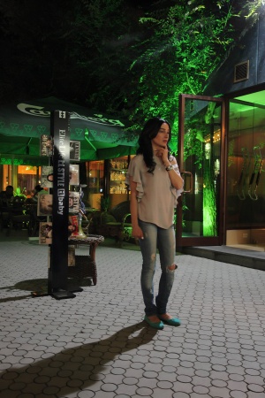 Café Waitress
Yerevan, Armenia