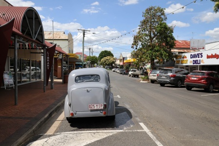 Ford Prefect
Downtown Boonah
Queensland, Australia