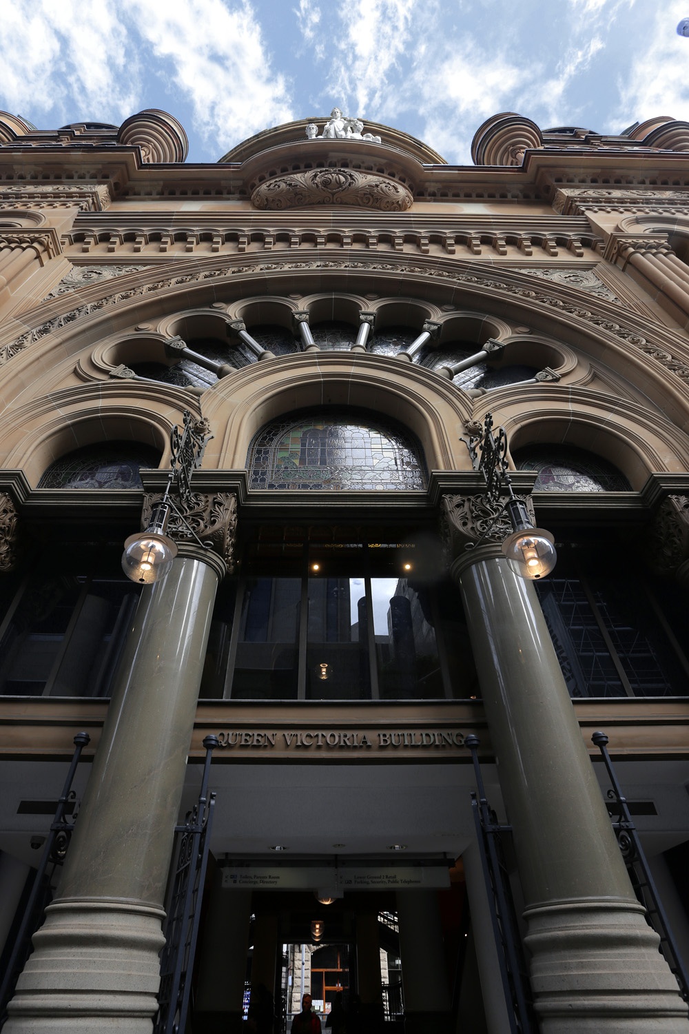 bill-hocker-queen-victoria-building-sydneyaustralia-2015