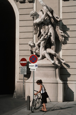 In Der Burg Gateway
Vienna, Austria