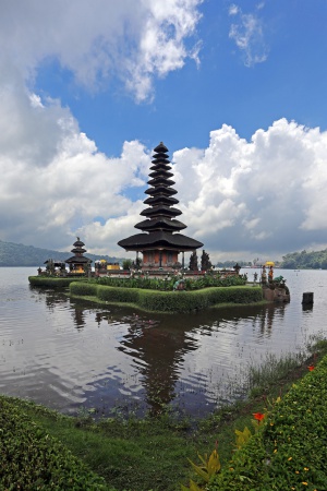 Pura Ulun Danu Bratan
Lake Bratan
Bali, Indonesia