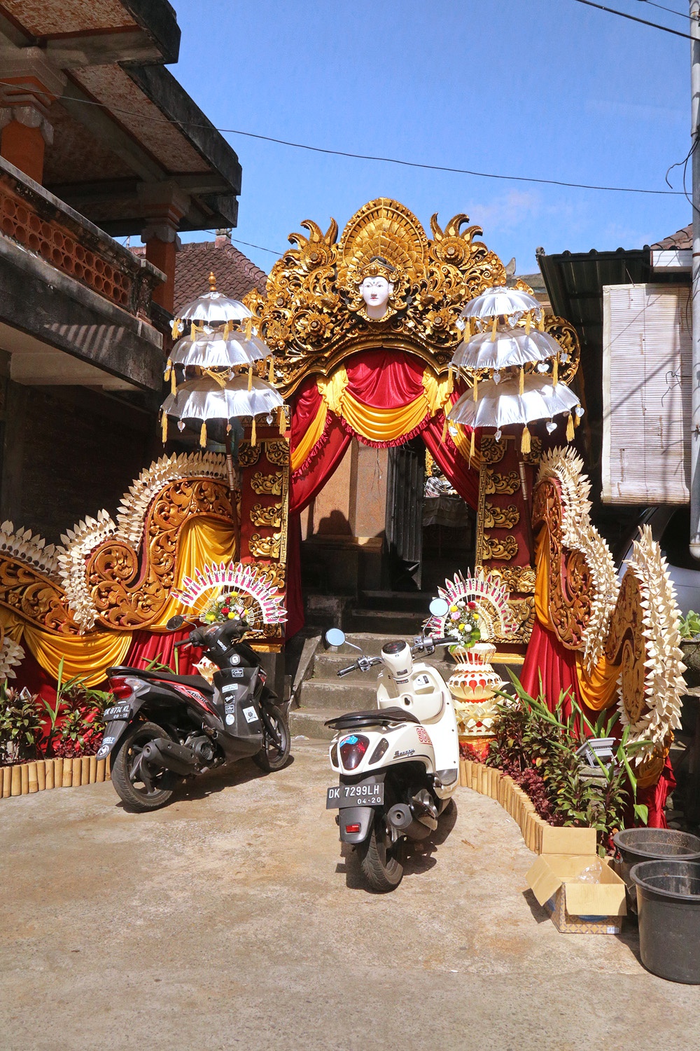 bill-hocker-wedding-gate-bali-indonesia-2016
