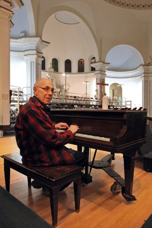 Chorus Member Stan Dewey
Berkeley , California