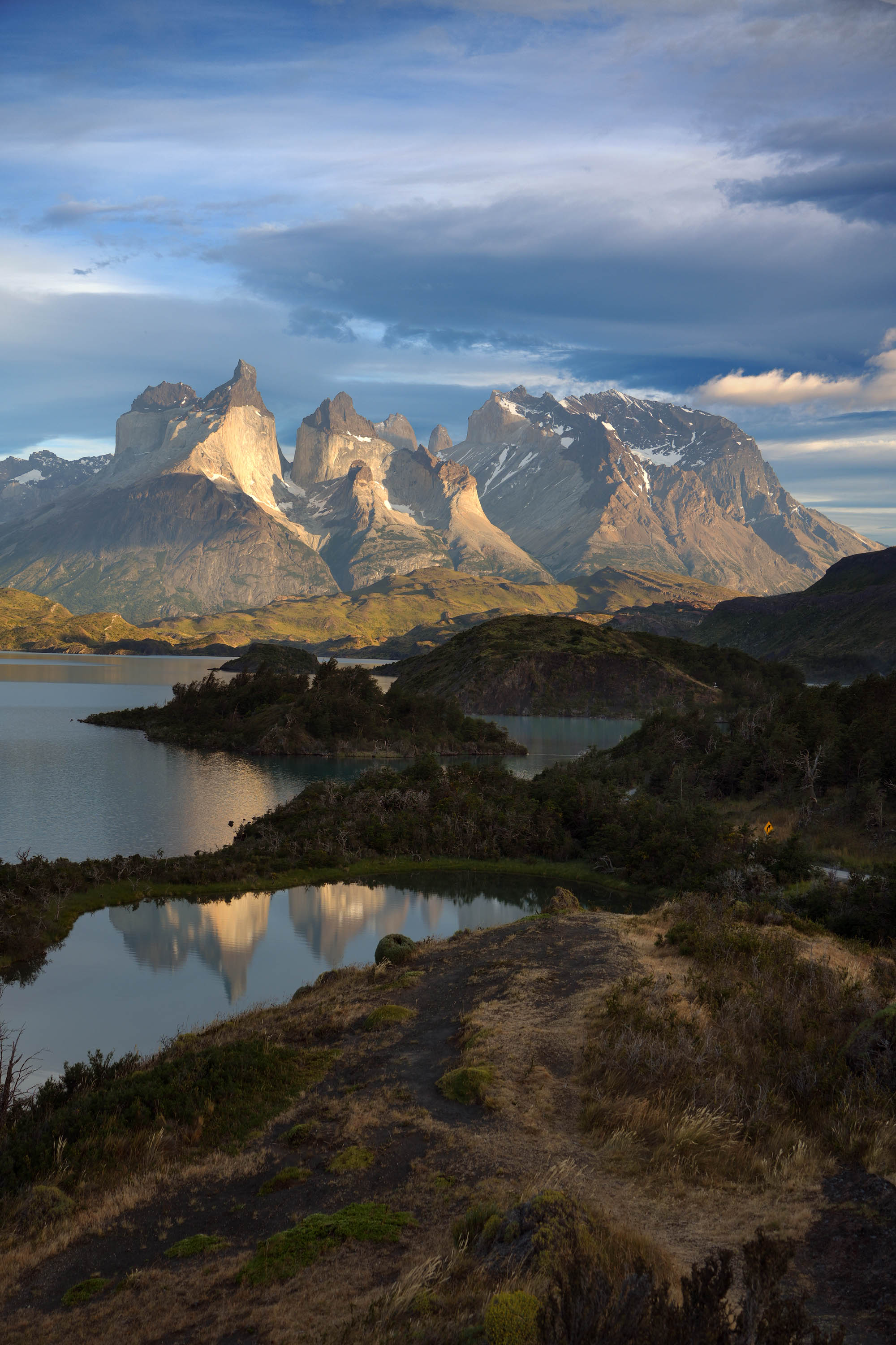 bill-hocker-los-cuernos-torres-del-paine-national-park-patagonia-chile-2025