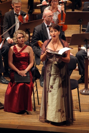 Soprano Carrie Hennessey
Rudolfinum
Prague, Czech Republic 