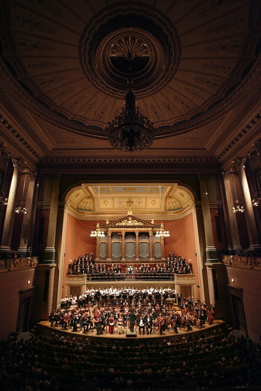 bill-hocker-rudolfinum-prague-czech-republic-2013