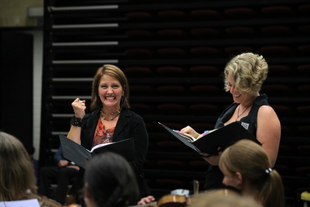 Carrie Hennessey, Soprano
Megan Berti, Mezzo-soprano
Near Antwerp, Belgium