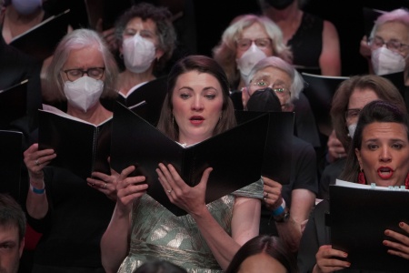 Soprano Ellen Leslie
BCCO France Concert Tour
Halle aux Grains
Blois, France