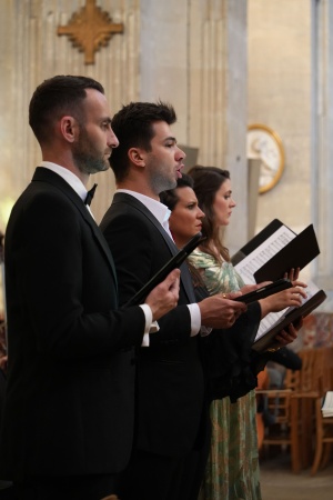 Soloists Simon Barrad, Attila Varga-Toth,Yété Queiroz, Ellen Leslie
BCCO France Concert Tour
Église de Notre Dame
Versailles, France