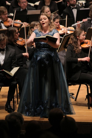Julia Metzler, soprano
