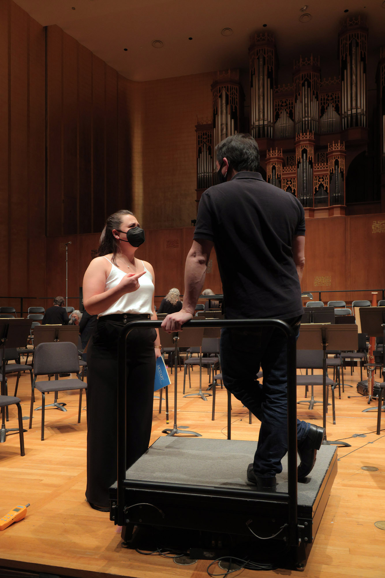 bill-hocker-conductors-bcco-winter-2022-concert-hertz-hall-uc-berkeley-berkeley-california-2023