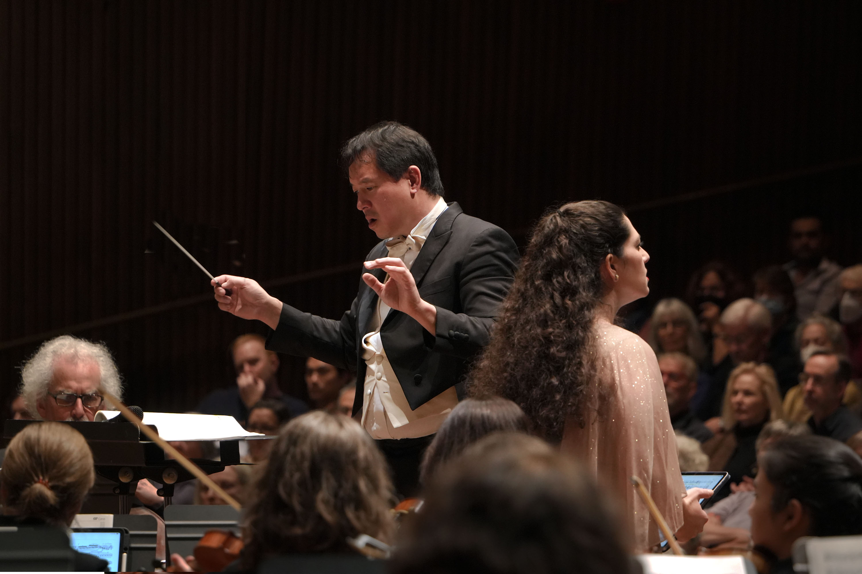 bill-hocker-ming-luke-conductor-mariya-kaganskaya-mezzo-soprano-bcco-fall-concert-hertz-hall-berkeley-california-2025