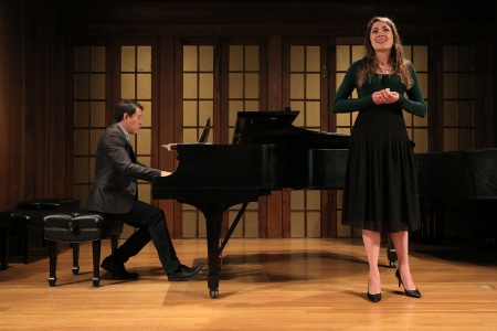 Ming luke
Ellen Leslie, soprano
The Pian Club
Berkeley, California