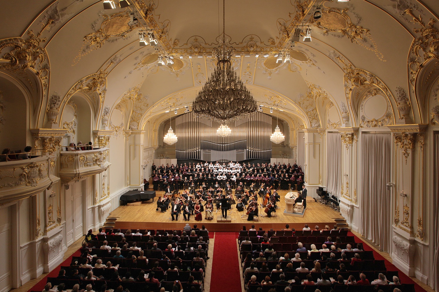 bill-hocker-slovak-philharmonic-bratislava-slovakia-2013