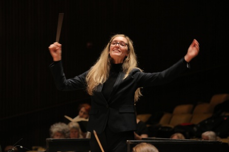 Julia Morris, assistant conductor
Dress Rehearsal
Hertz Hall
Berkeley, California