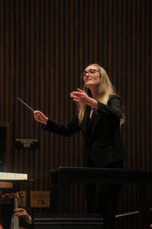 Julia Morris, assistant conductor
Dress Rehearsal
Hertz Hall
Berkeley, California