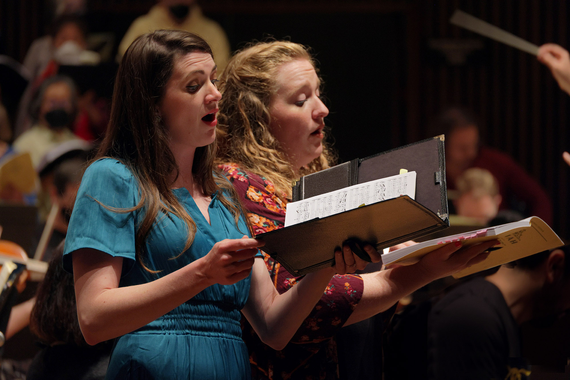 bill-hocker-ellen-leslie-soprano-emily-skilling-mezzo-bcco-spring-concert-hertz-hall-berkeley-california-2023