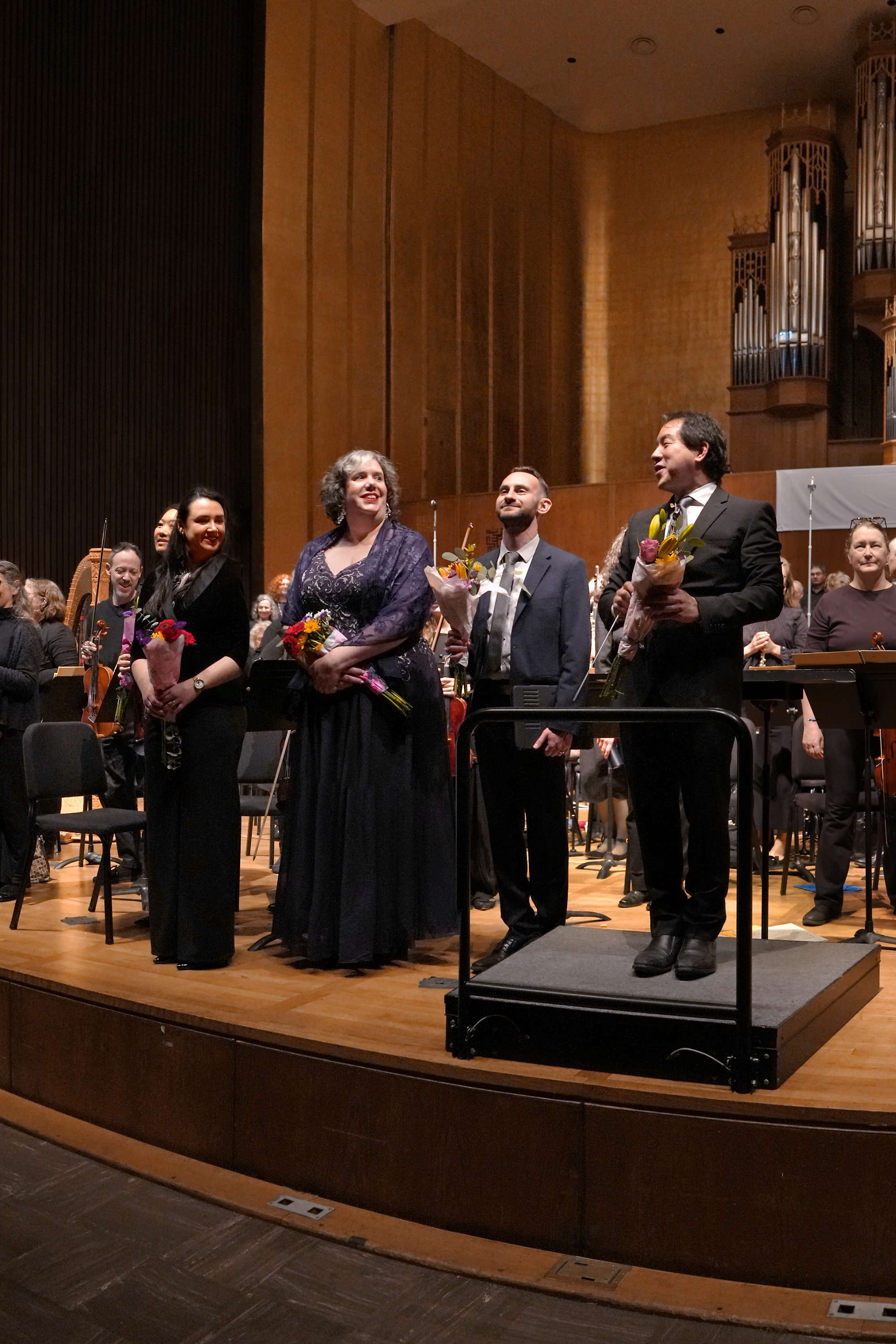 bill-hocker-asst-conductor-smantha-burgess-alto-sara-couden-baritone-simon-barrad-conductor-ming-luke-bcco-spring-concert-hertz-hall-berkeley-california-2024