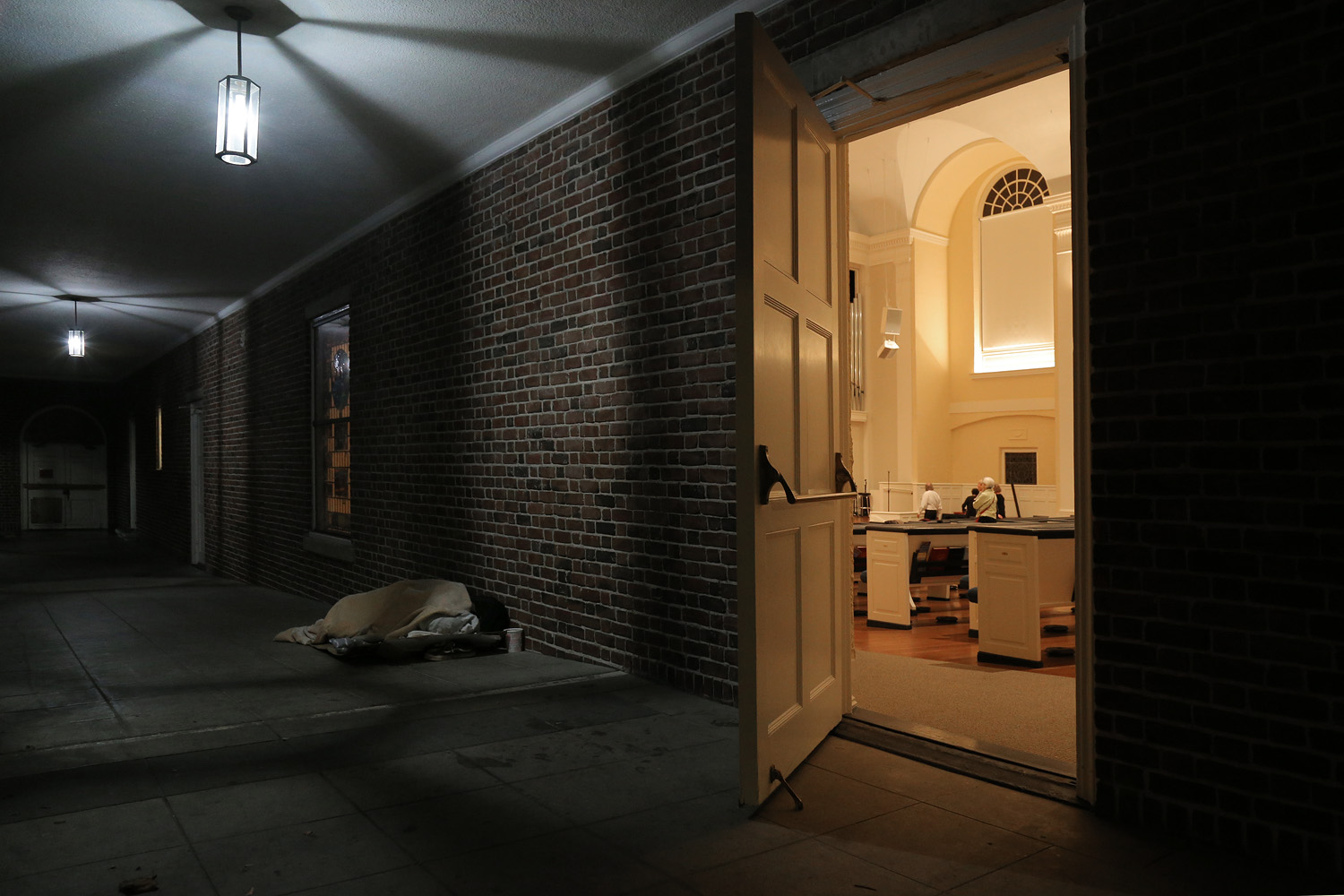 bill-hocker-entry-street-requiem-first-church-berkeley-california-2018