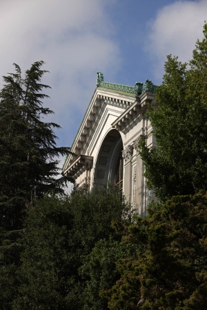 Doe Library
UC Berkeley
Berkeley, California