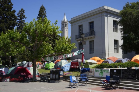Gaza Protest Encampment
Sproul Plaza, UC Berkeley
Berkeley, California