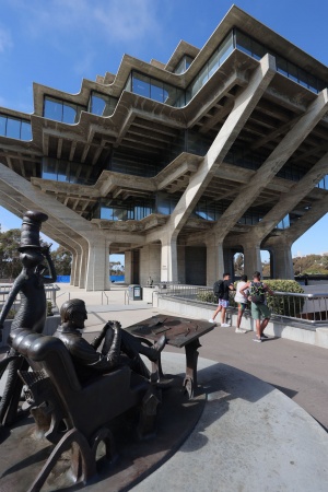 Dr. Seuss and Library
UC San Diego
San Diego, California
