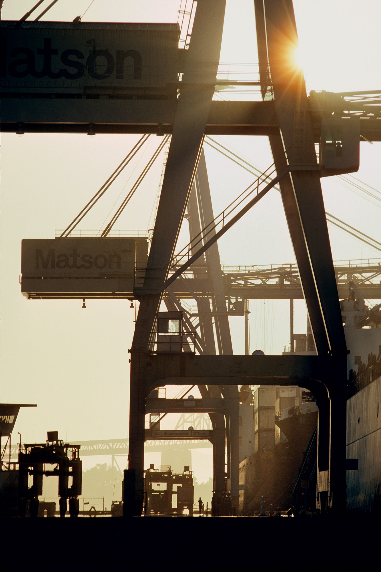 bill-hocker-container-port-oakland-california-1974