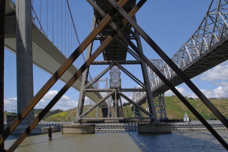 Old and New Carquinez Bridge
Crockett, California