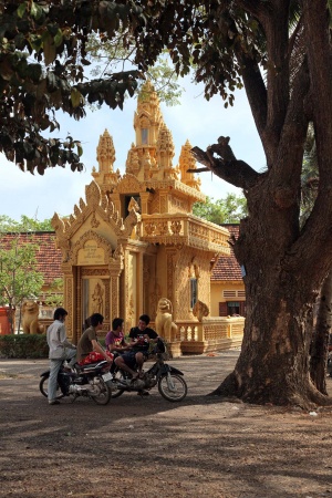 Shrine
Phnom Sampow, Cambodia