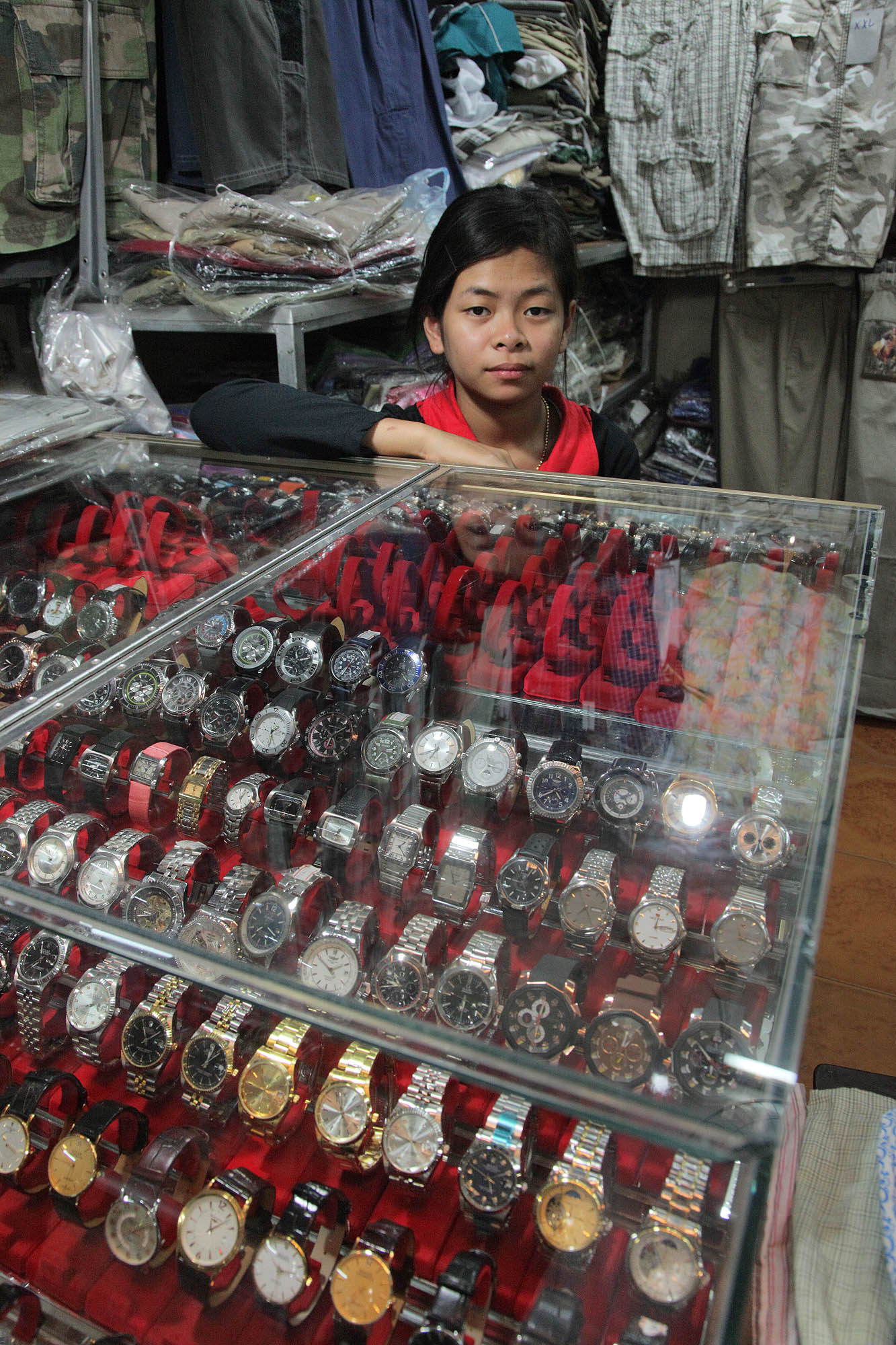 bill-hocker-old-market-siem-reap-cambodia-2010