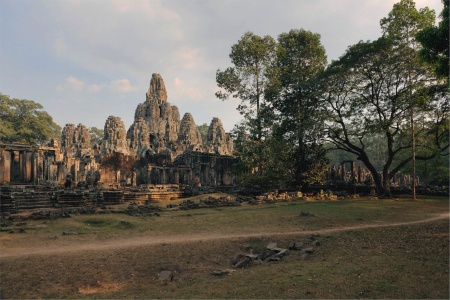  Bayon, Angkor ThomAngkor, Cambodia