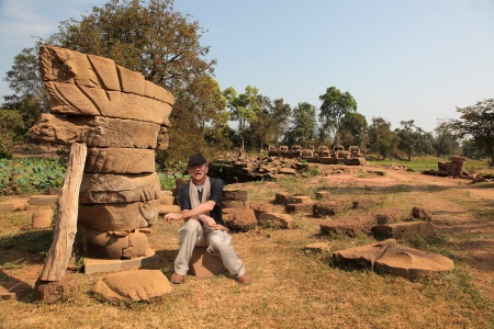 MichaelBantey Chmar, Cambodia
