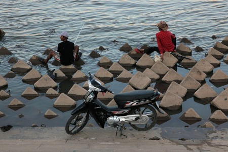 Fishing, Mekong RiverPhnom Penh, Cambodia