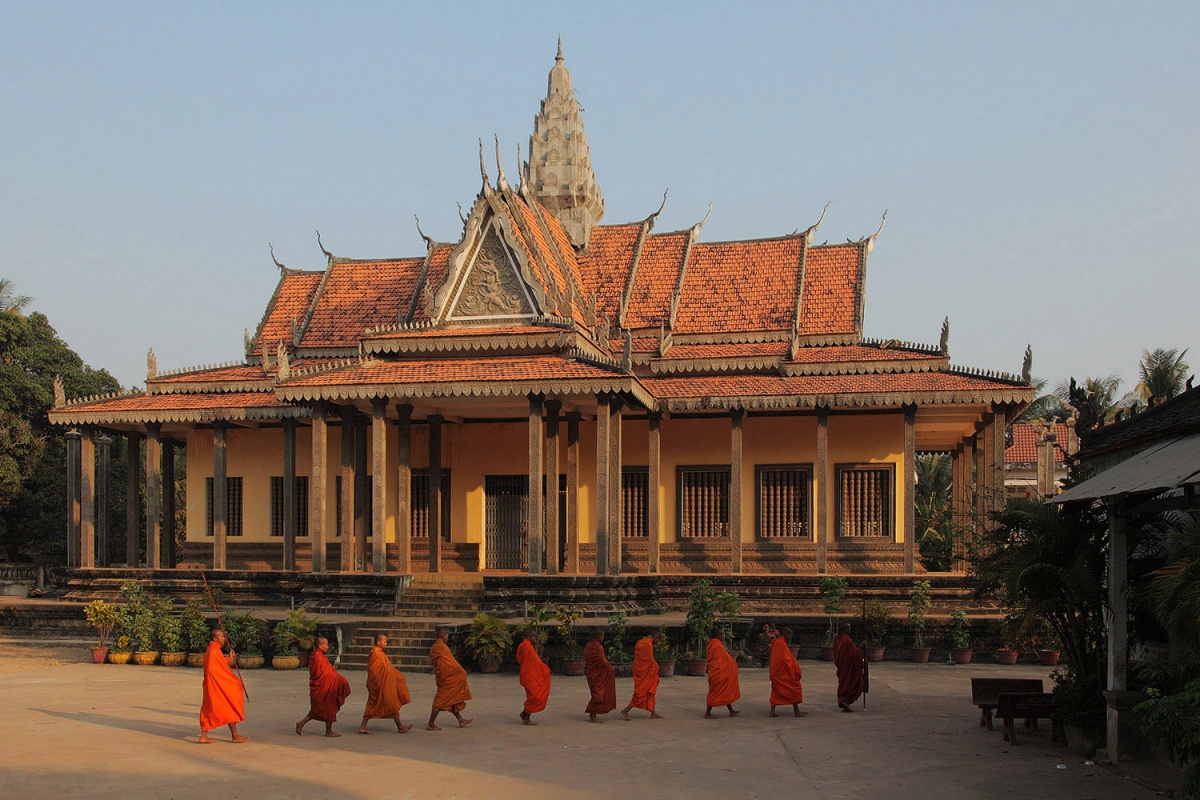 bill-hocker-morning-collectors-siem-reap-cambodia-2010