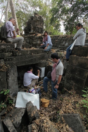 Stone RubbingBanteay Chmar, Cambodia