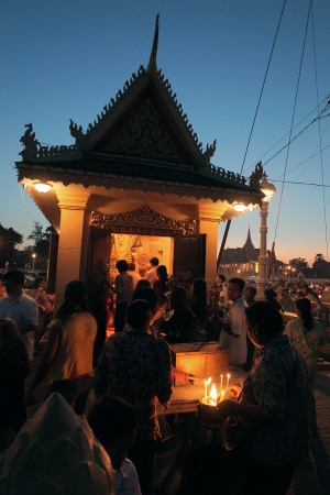 Preah Ang Dorngkeu ShrinePhnom Penh, Cambodia
