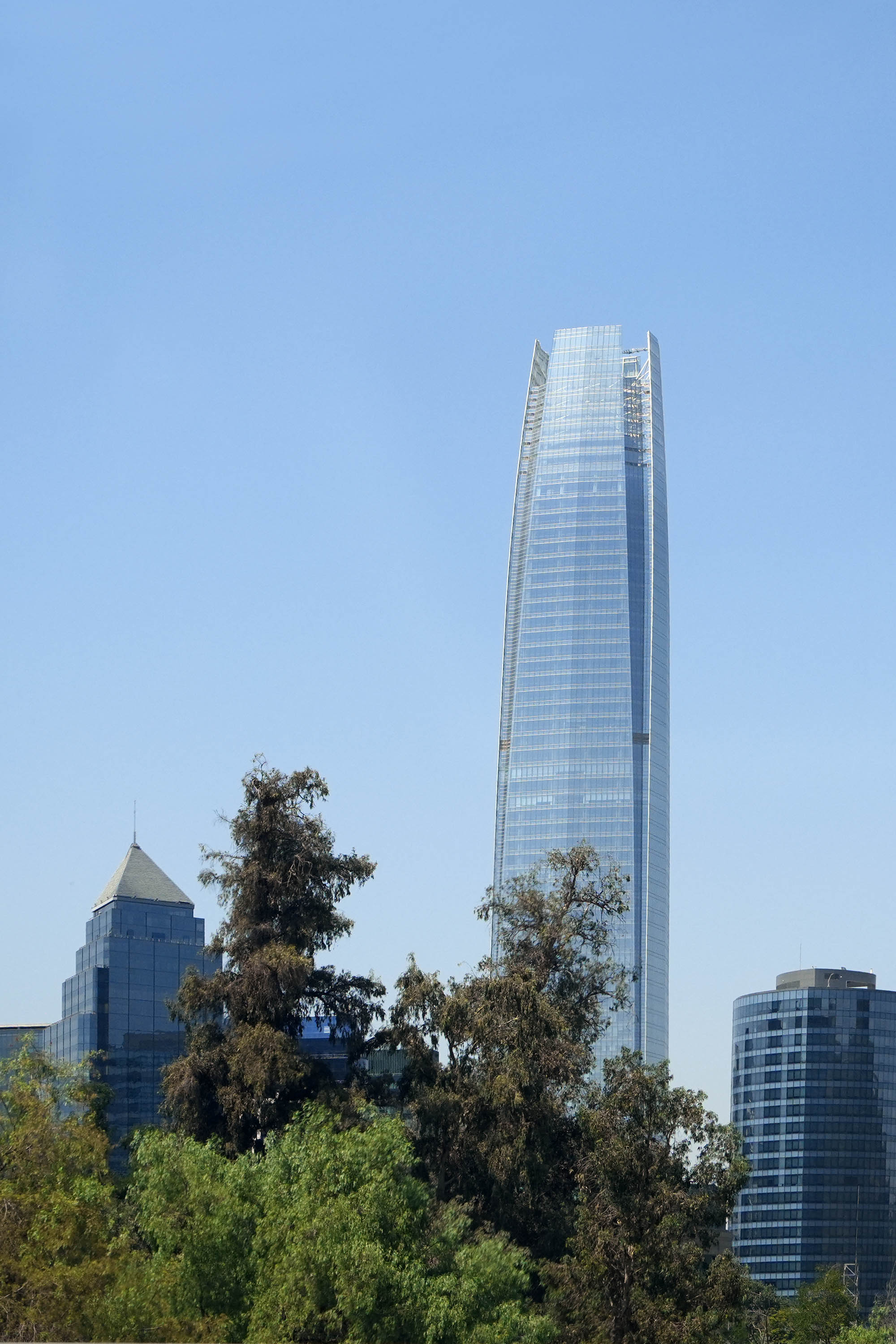 bill-hocker-gran-torre-(south-america's-tallest-building)-santiago-chile-2024