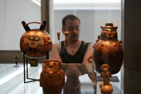 Pre-Incan Pottery
Chilean Museum of Pre-Columbian Art
Santiago, Chile