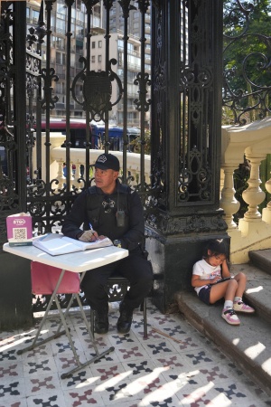 Park Guard
Cerro Santa Lucía
Santiago, Chile
