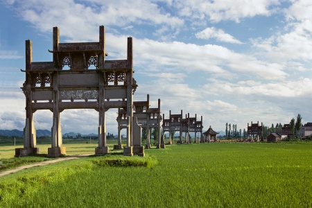 Five Gates
Tangyue
Anhui, China