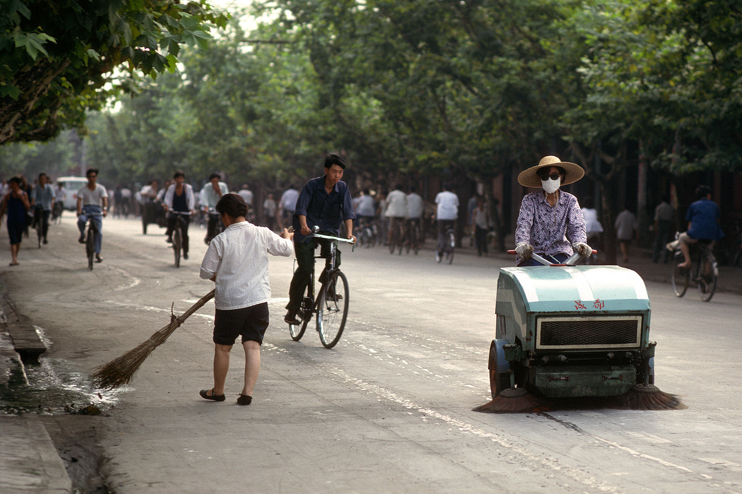bill-hocker-chengdu-china-1981