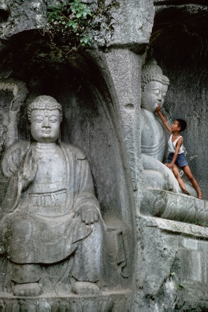 Feilai Feng
Lingyin Monastery
Hangzhou, China
